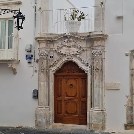 I Trulli Di Alessandro, Nel Cuore Della Valle D'itria *